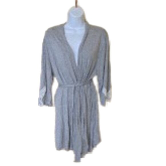 ---  Short Gray Robe with White Lace Size Medium Large - Picture 1 of 3